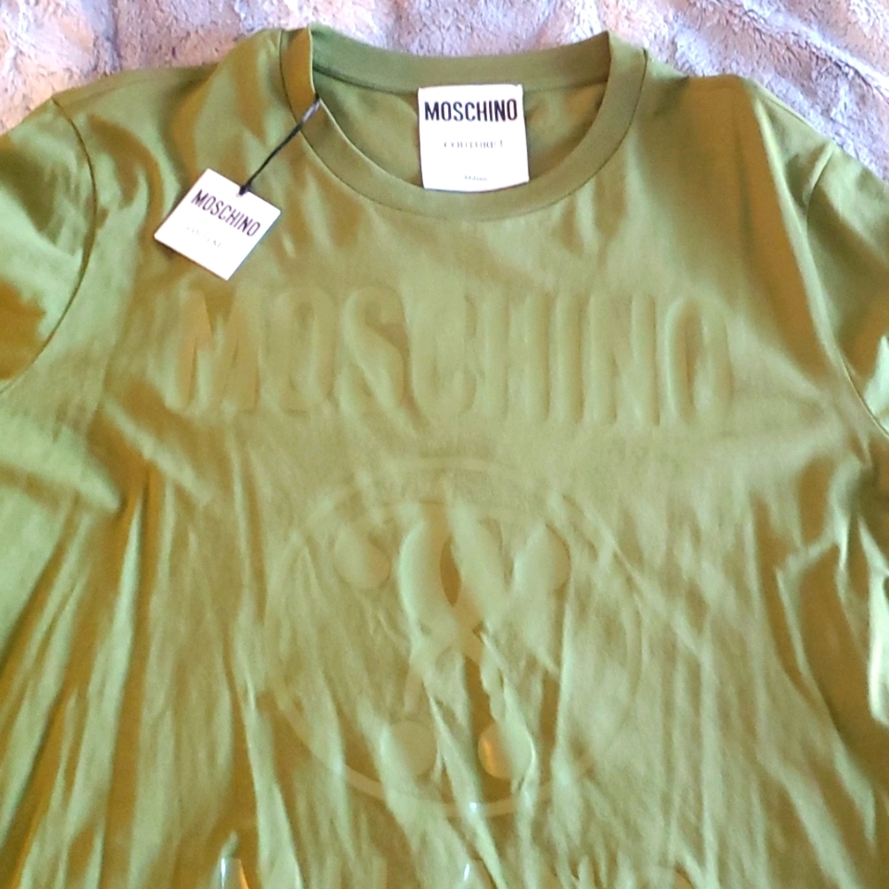 Moschino tshirt